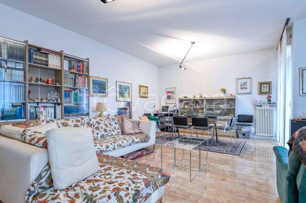 appartamento in vendita a Bergamo in zona Redona