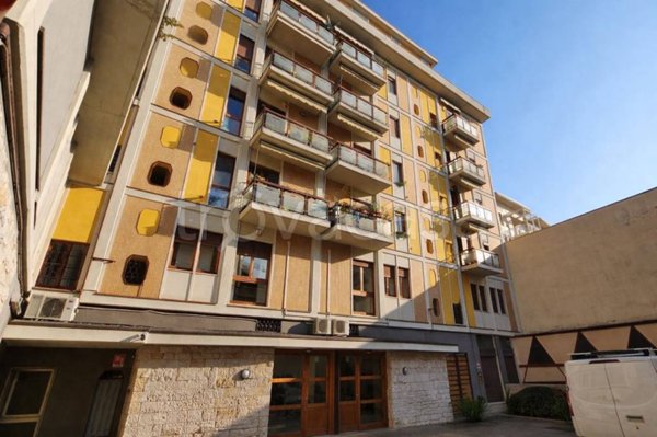 appartamento in vendita a Bergamo in zona Bergamo Centro