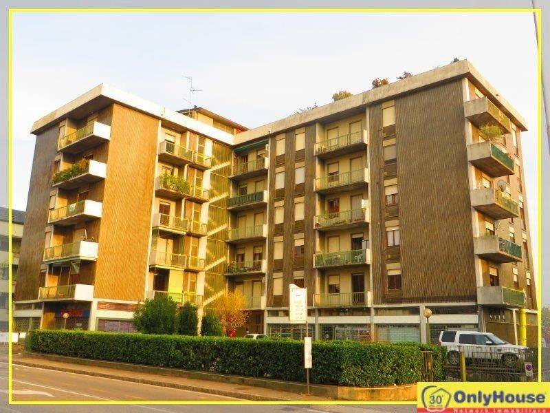 appartamento in vendita a Bergamo in zona Redona