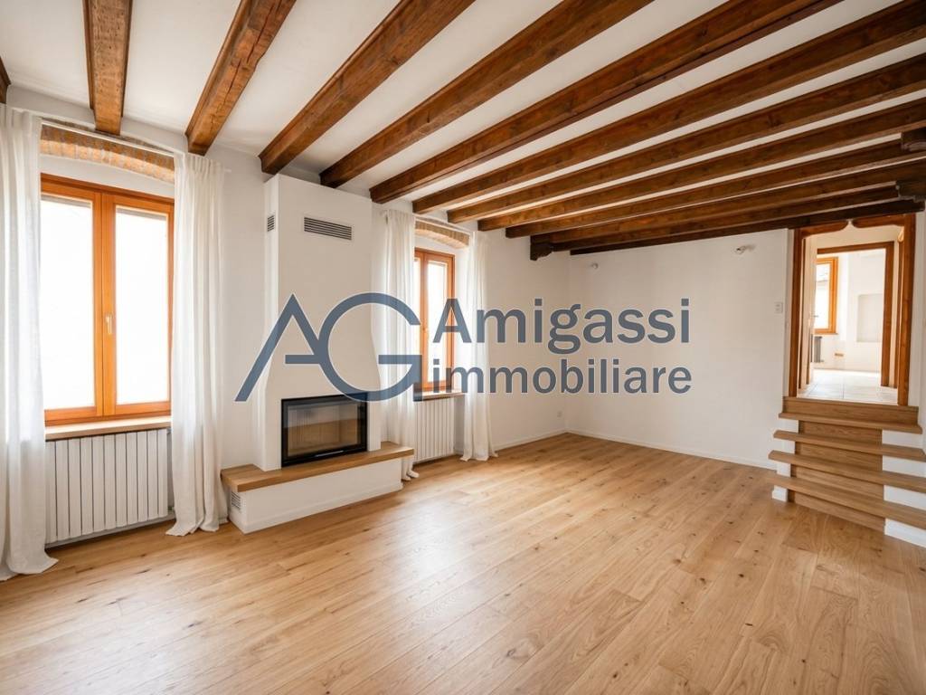 appartamento in vendita a Bergamo in zona Città Alta