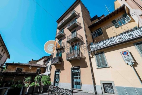 appartamento in vendita a Bergamo in zona Città Alta