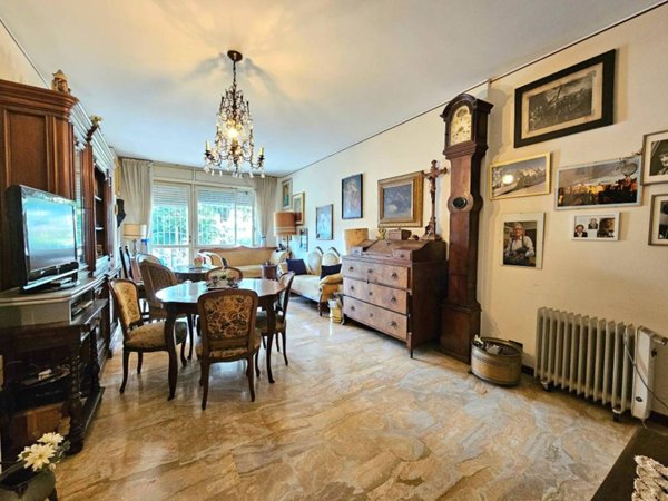 appartamento in vendita a Bergamo in zona Canovine