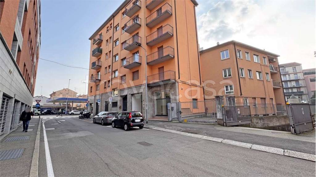appartamento in vendita a Bergamo in zona Bergamo Centro