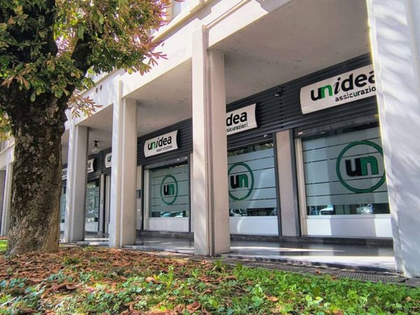 ufficio in vendita a Bergamo in zona Bergamo Centro