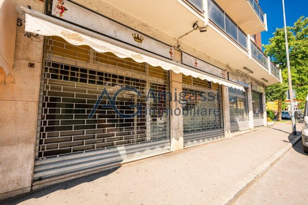 negozio in vendita a Bergamo