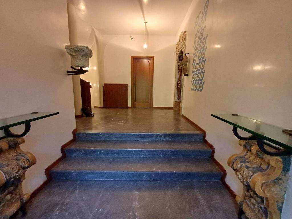 villa in vendita a Bergamo in zona Longuelo
