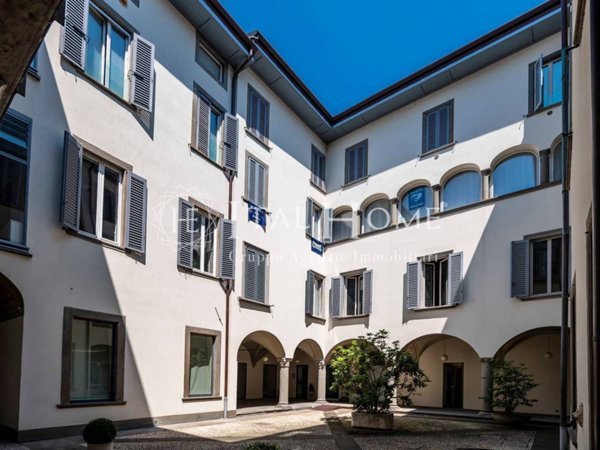appartamento in vendita a Bergamo in zona Bergamo Centro