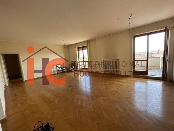 appartamento in vendita a Bergamo in zona Città Alta