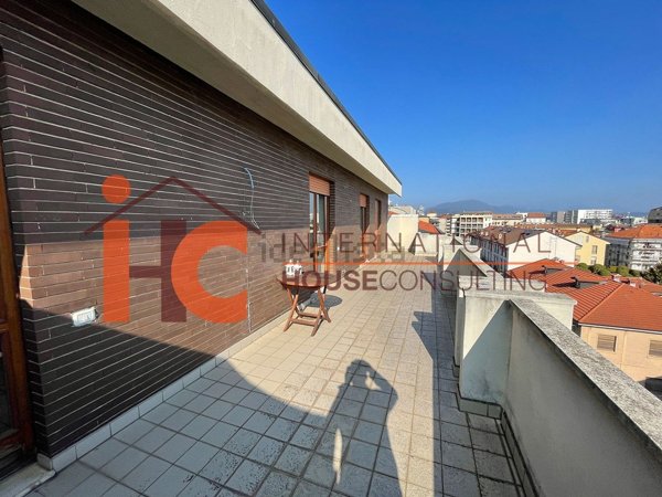 appartamento in vendita a Bergamo in zona Città Alta