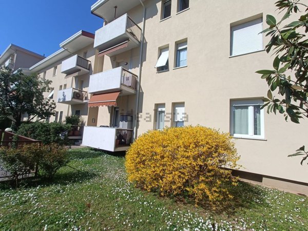 appartamento in vendita a Bergamo in zona Colognola