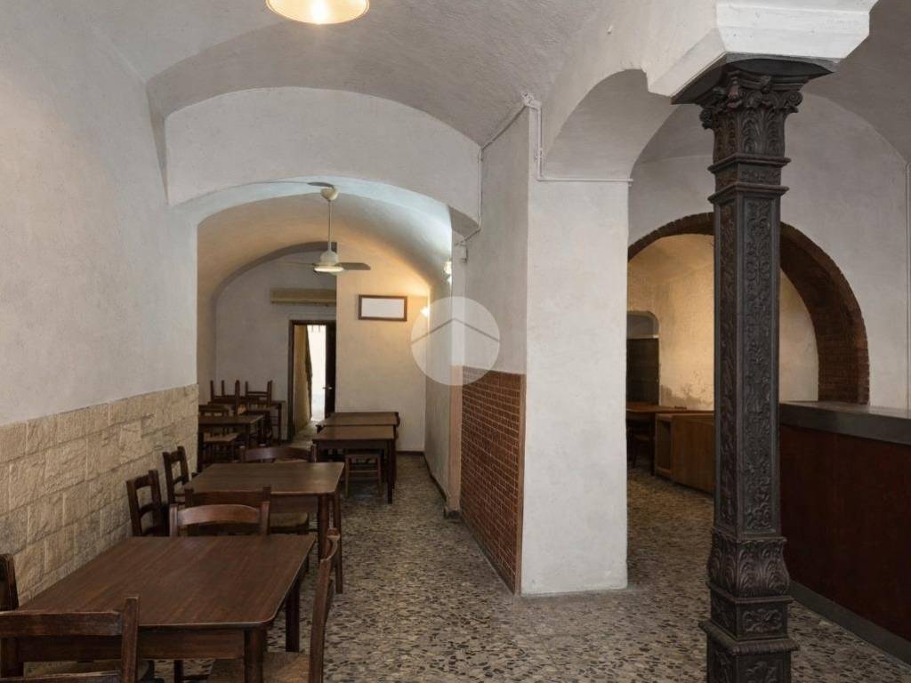 negozio in vendita a Bergamo in zona Borgo Pignolo