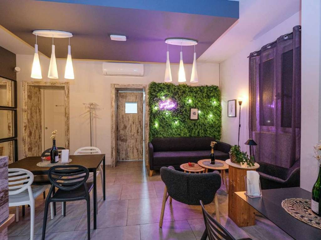 negozio in vendita a Bergamo in zona Bergamo Centro