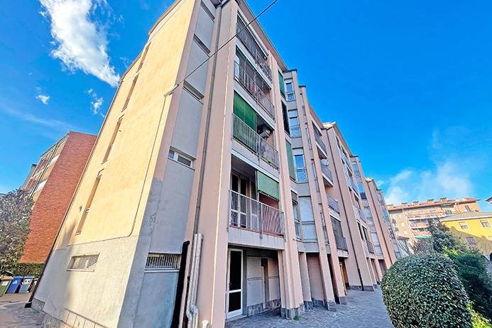 appartamento in vendita a Bergamo in zona Canovine