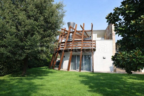 casa indipendente in vendita a Bergamo in zona Longuelo