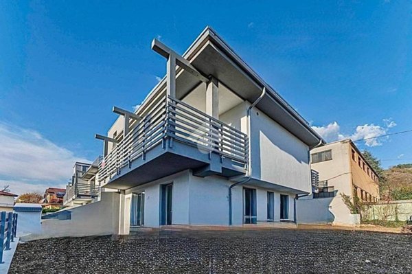 appartamento in vendita a Bergamo in zona Valtesse/Valverde