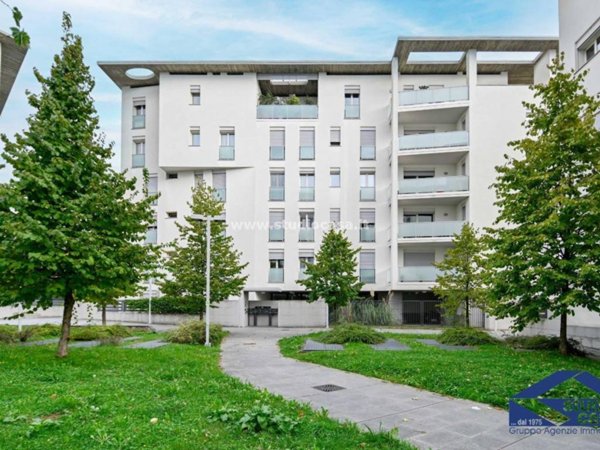 appartamento in vendita a Bergamo in zona Colognola