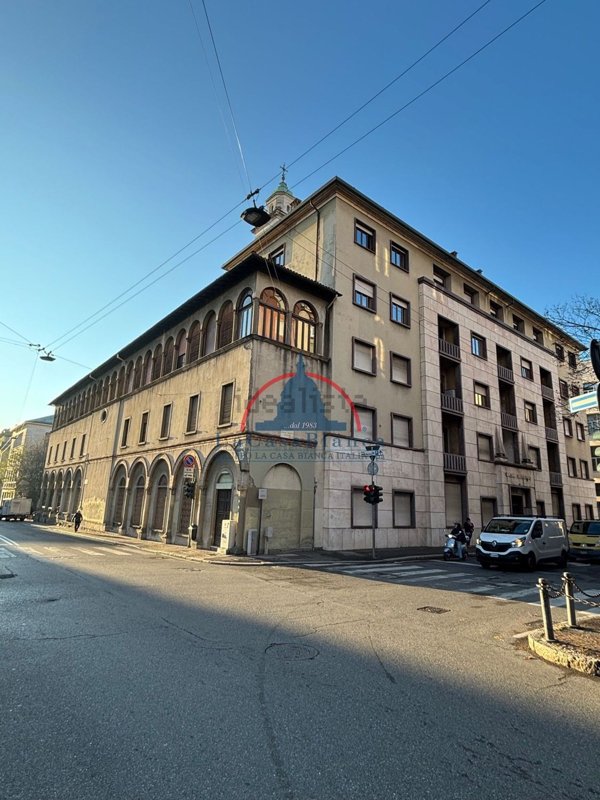ufficio in vendita a Bergamo in zona Borgo Pignolo