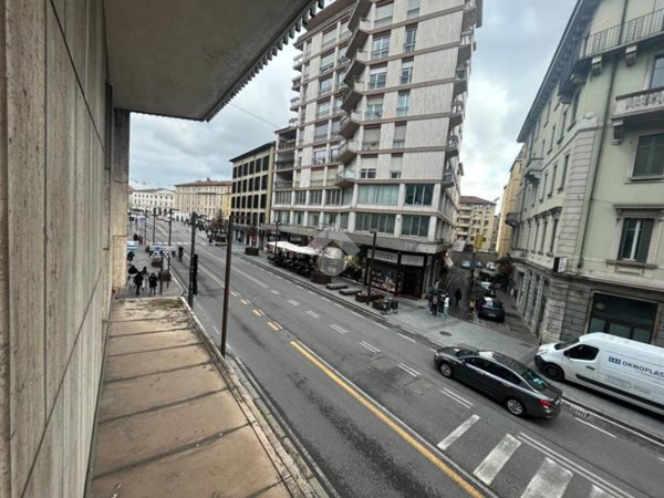 appartamento in vendita a Bergamo in zona Bergamo Centro