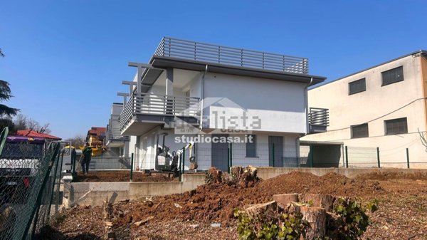 appartamento in vendita a Bergamo in zona Valtesse/Valverde