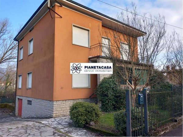 casa indipendente in vendita a Bergamo in zona Valtesse/Valverde