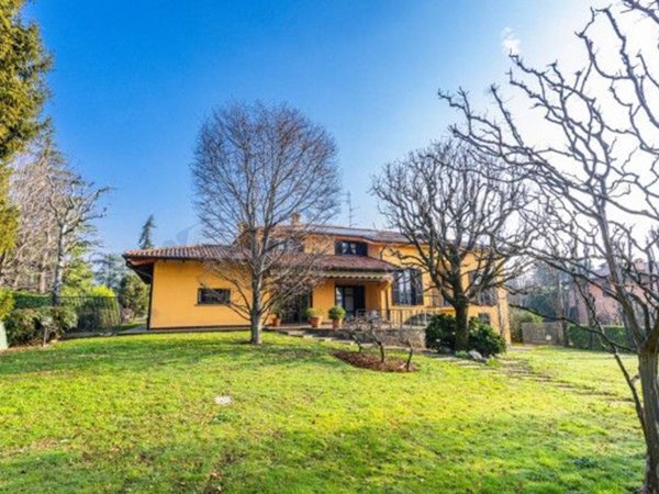 casa indipendente in vendita a Bergamo in zona Bergamo Centro