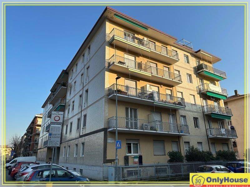 appartamento in vendita a Bergamo in zona Loreto