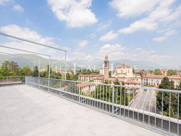 appartamento in vendita a Bergamo in zona Redona
