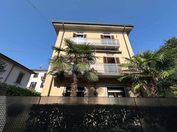casa indipendente in vendita a Bergamo in zona Borgo Palazzo