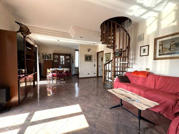 appartamento in vendita a Bergamo in zona Borgo Palazzo