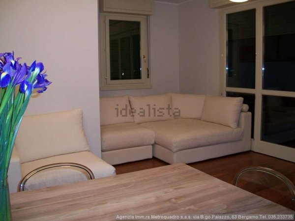 casa indipendente in vendita a Bergamo in zona Redona