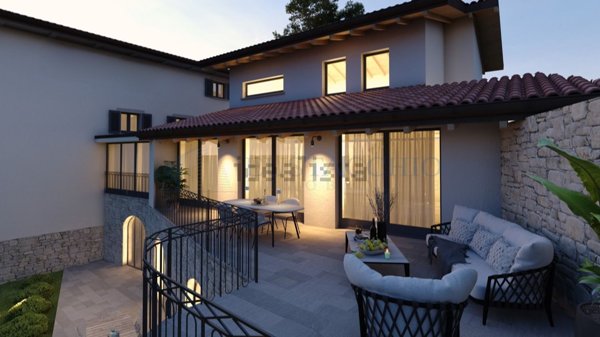 quadrivano in vendita a Bergamo in zona Città Alta