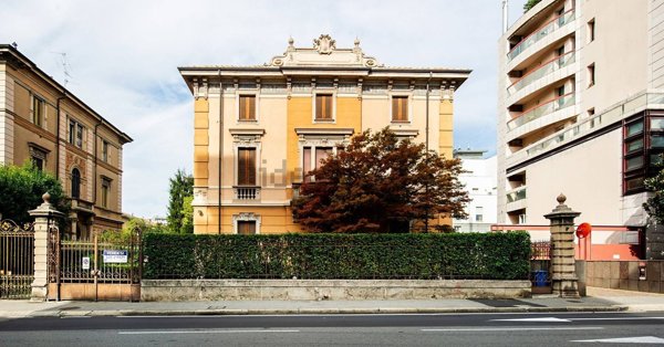 villa in vendita a Bergamo in zona Città Alta