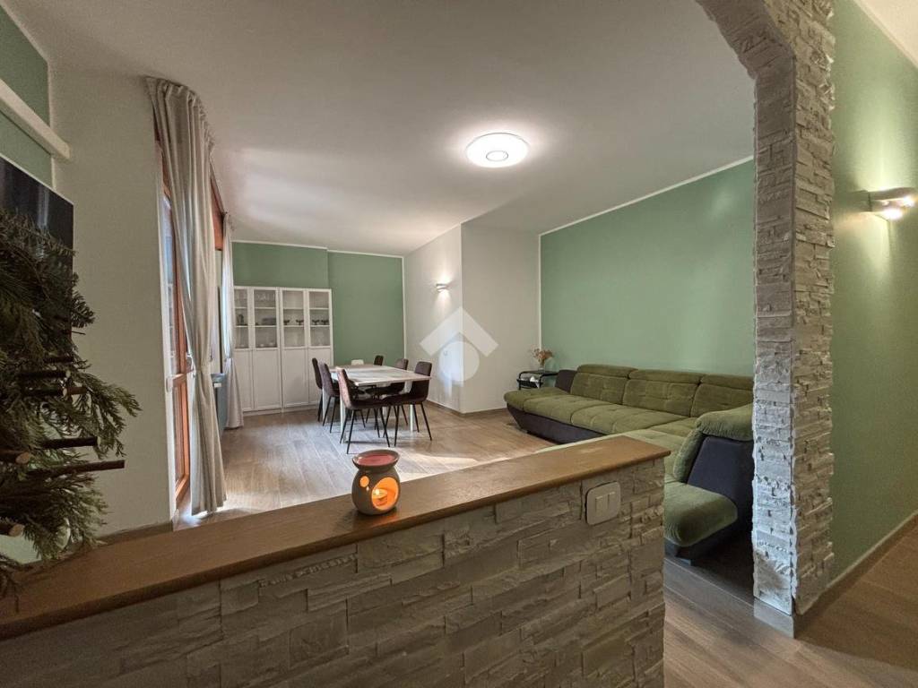 appartamento in vendita a Bergamo in zona Colognola