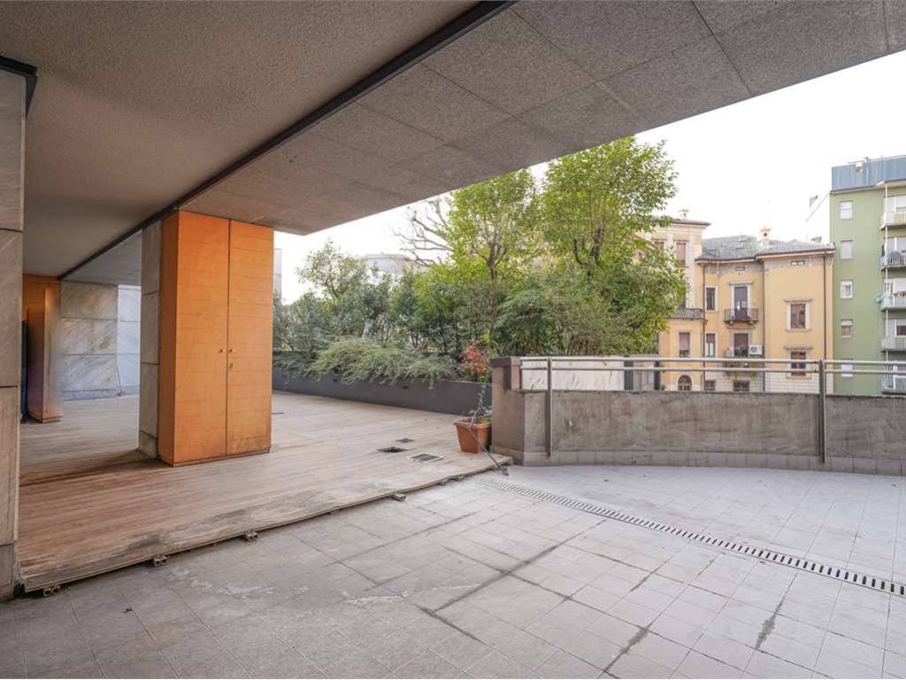 appartamento in vendita a Bergamo in zona Borgo Palazzo