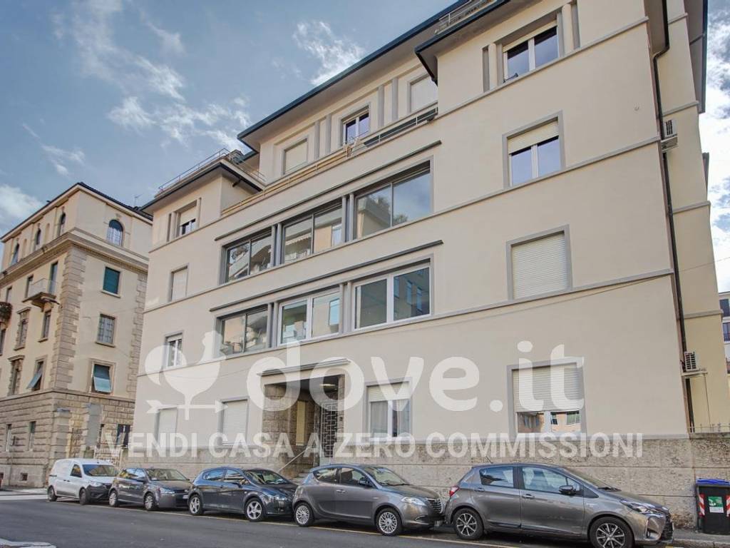 appartamento in vendita a Bergamo in zona Bergamo Centro
