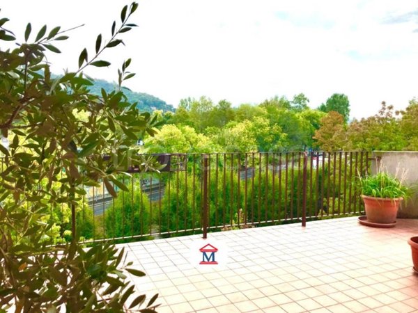 appartamento in vendita a Bergamo in zona Valtesse/Valverde