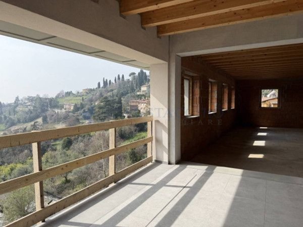 appartamento in vendita a Bergamo in zona Città Alta