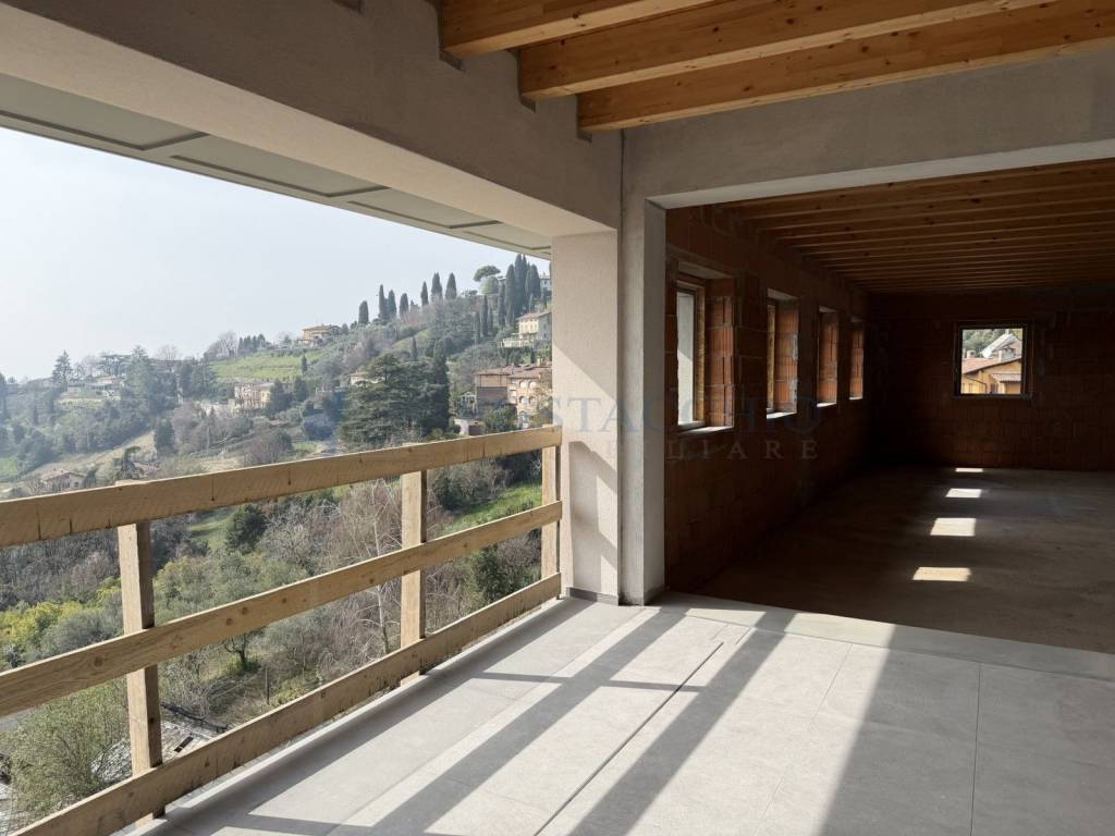 appartamento in vendita a Bergamo in zona Città Alta