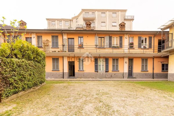 appartamento in vendita a Bergamo in zona Borgo Palazzo