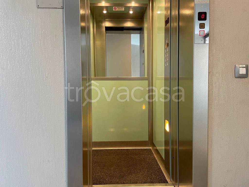 appartamento in vendita a Bergamo in zona Città Alta