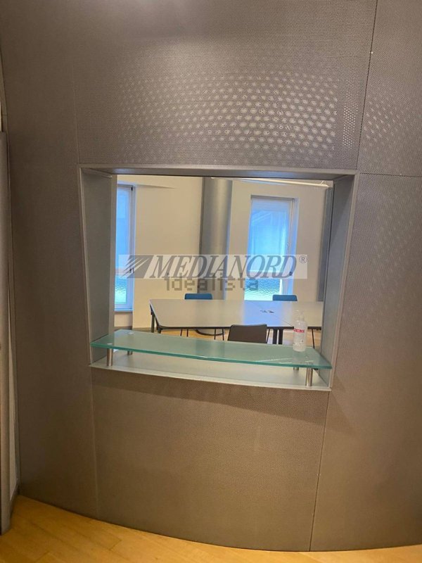 ufficio in vendita a Bergamo in zona Borgo Pignolo