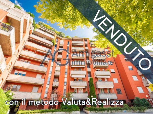 appartamento in vendita a Bergamo in zona Colognola