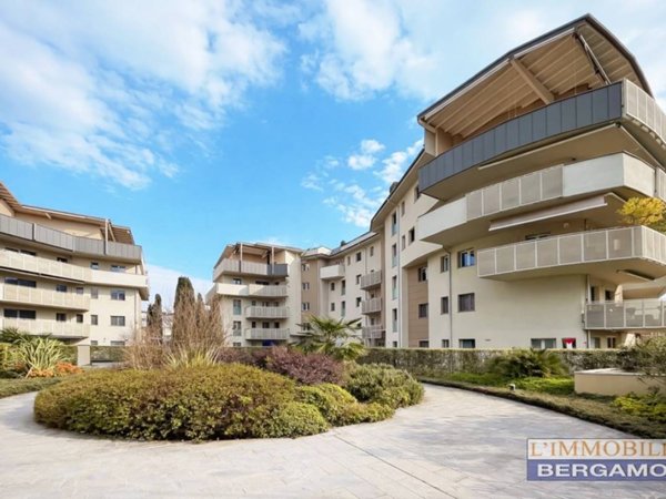 appartamento in vendita a Bergamo in zona Borgo Palazzo