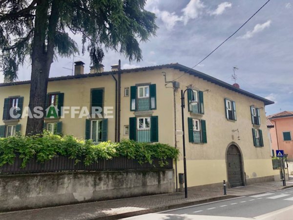 casa indipendente in vendita a Bergamo in zona Borgo Palazzo