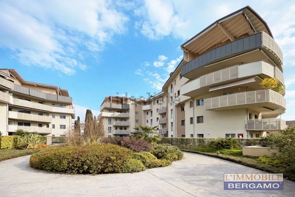 appartamento in vendita a Bergamo in zona Borgo Palazzo