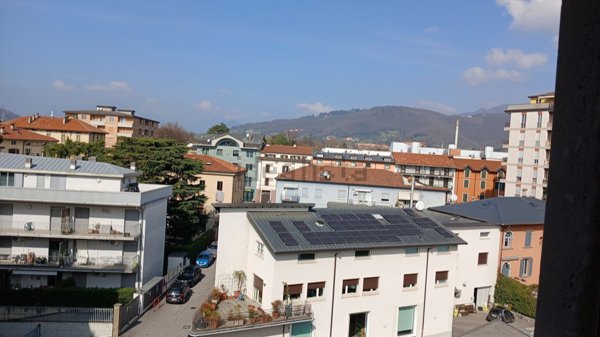 appartamento in vendita a Bergamo in zona Redona
