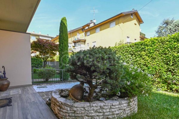 casa indipendente in vendita a Bergamo in zona Campagnola