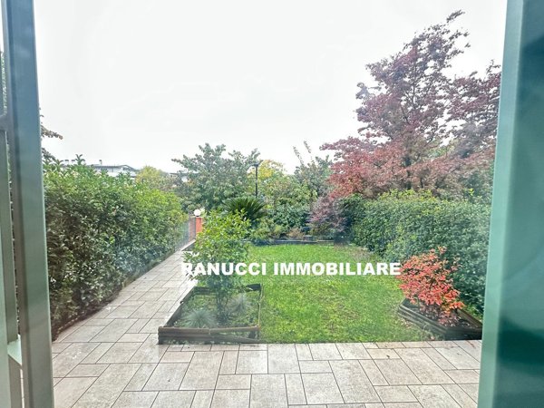 casa indipendente in vendita a Bergamo in zona Colognola
