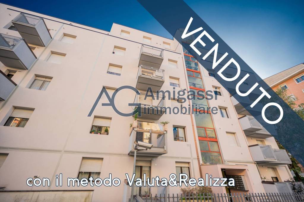 appartamento in vendita a Bergamo in zona Borgo Palazzo