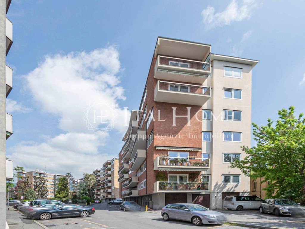 appartamento in vendita a Bergamo in zona Borgo Santa Caterina